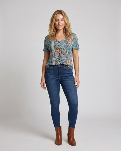 Damen Viskose-Bluse mit verspieltem Muster und fließendem Schnitt EB