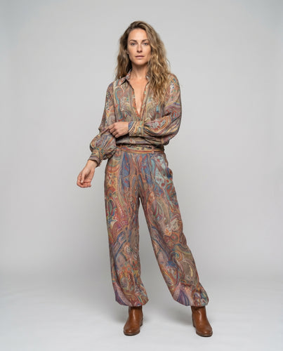Damen Elegantes und luftiges Ensemble mit V-Ausschnitt und weitem Bein EB