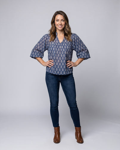 Damen Lässige Bluse mit modischem Print und V-Ausschnitt EB