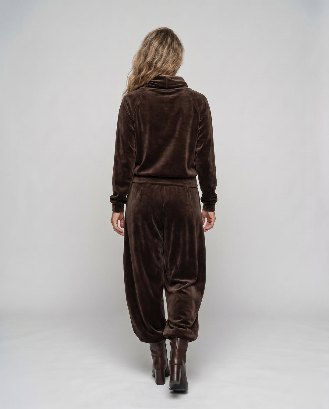 Product 15639234445642 - back_view