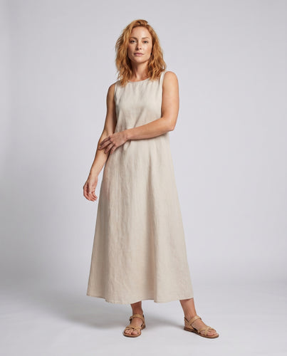 Damen Elegantes Maxikleid mit innovativem Rückenausschnitt und schwingendem Saum