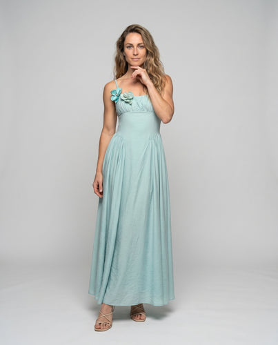 Damen Elegantes Maxikleid mit zarter Blumendekoration und fließendem Stoff