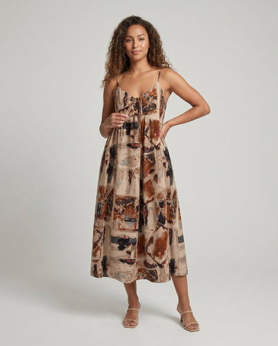Damen entspannter Maxikleid mit verstellbaren Spaghettiträgern und Raffung
