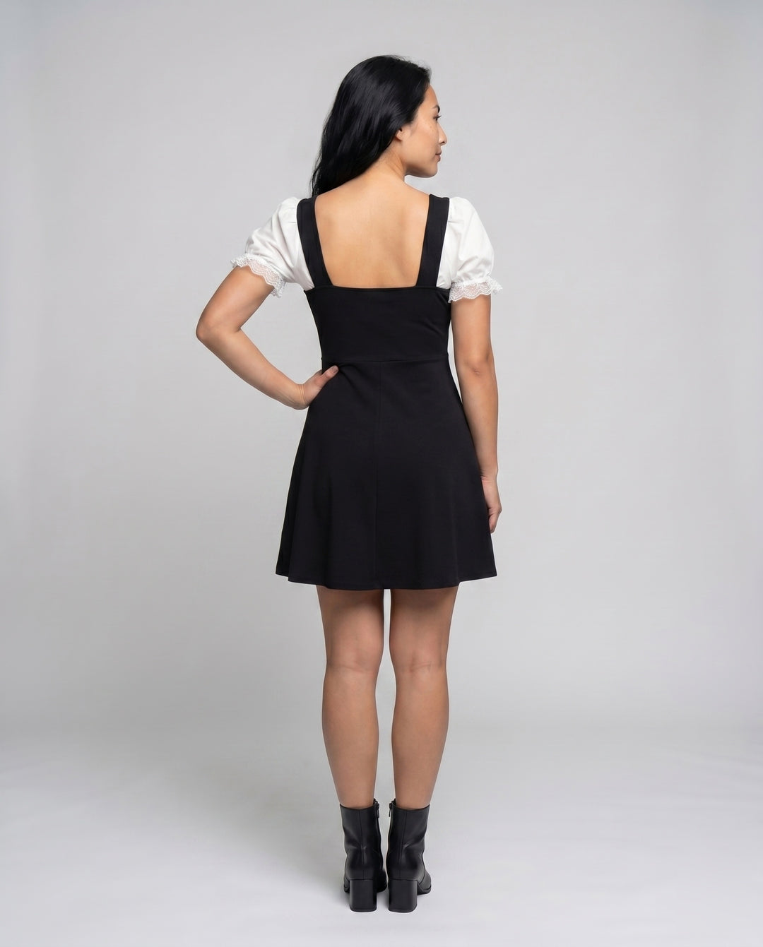 Product 15641156682058 - back_view