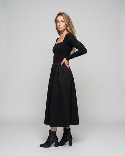 Damen Langarmkleid mit Taillierung und schwingendem Rock