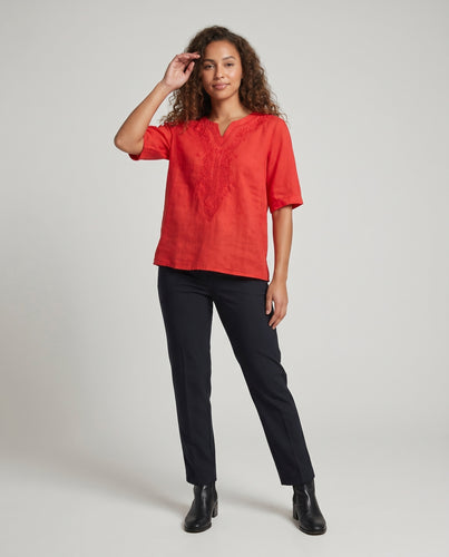 Damen luftiges Oberteil mit eleganter Stickerei