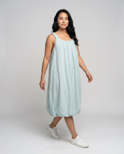 Damen luftiges Sommerkleid mit Rüschen und gerafftem Oberteil