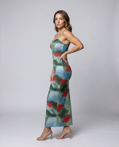 Damen Maxikleid mit feinen Spaghetti-Trägern und modischem Farbverlauf