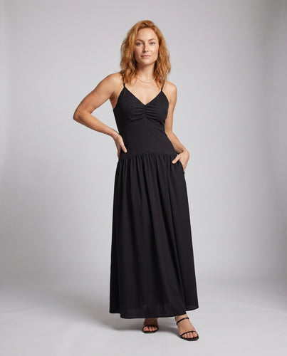 Damen Maxikleid mit raffiniertem Rückenausschnitt und verstellbaren Trägern