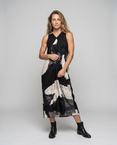 Damen Maxikleid mit stilvollem grafischen Muster und leichtem Stoff