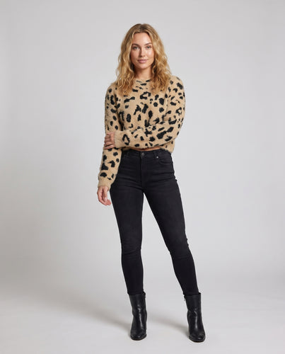 Damen Cropped Strickpullover mit trendigem Leo-Muster EB