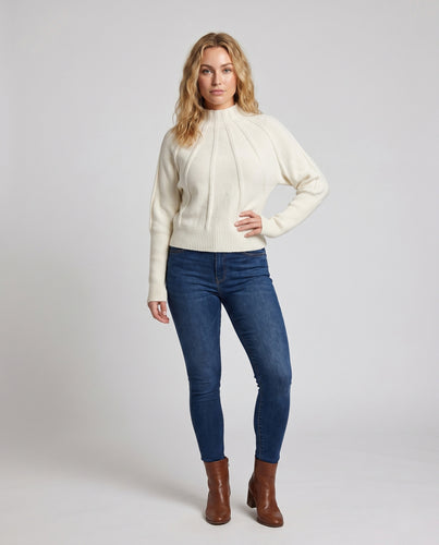Damen kuscheliger Strickpullover mit Rippdetails EB