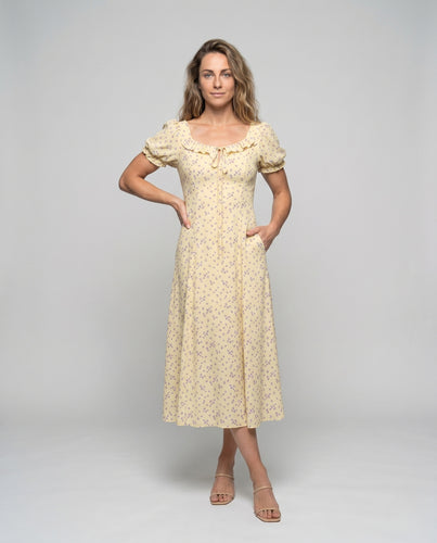Damen Sommerliches Blumenkleid mit Puffärmeln und Rüschen EB