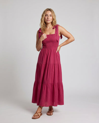 Damen Sommerliches Maxikleid mit raffinierten Trägerdetails EB