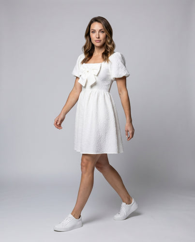 Damen verspieltes Blümchenkleid mit großem Schleifenakzent und Puffärmeln EB