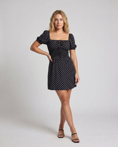 Damen Minikleid mit Puffärmeln und gepunktetem Design EB