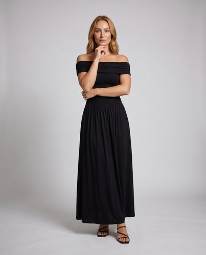 Damen Off-Shoulder Maxikleid mit elastischem Tailleneinsatz und schwingendem Rock EB