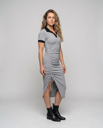 Damen Polo-Kleid mit dekorativen Raffungselementen und eleganter Knopfleiste EB