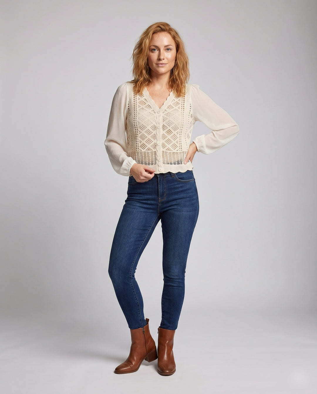 Damen elegante Häkelbluse mit transparenten Puffärmeln und fransigem Abschluss EB