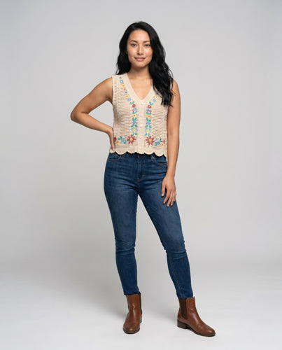 Damen eleganter handgehäkelter Cardigan mit floralen Stickereien EB