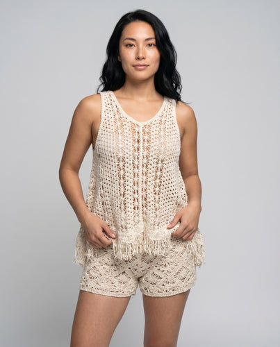 Damen gehäkeltes Bikini-Set mit Shorts und luftigen Details EB