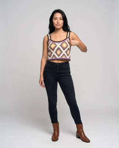 Damen gehäkeltes Crop-Top mit buntem Karomuster EB