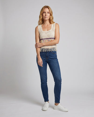 Damen gehäkeltes Crop-Top mit bunten Quasten und floralen Applikationen EB