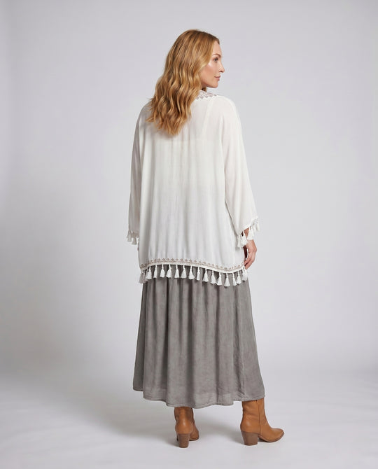 Damen gehäkeltes Crop-Top mit Fransen und romantischem Design EB