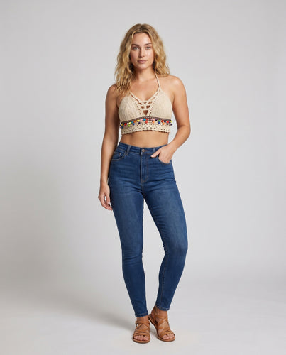 Damen Häkel-Bikini-Set mit transparenter Decklage und dekorativen Quasten EB