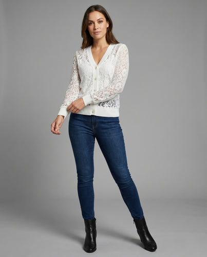 Damen Häkel-Bluse mit floralen Mustern und Knopfdetails EB