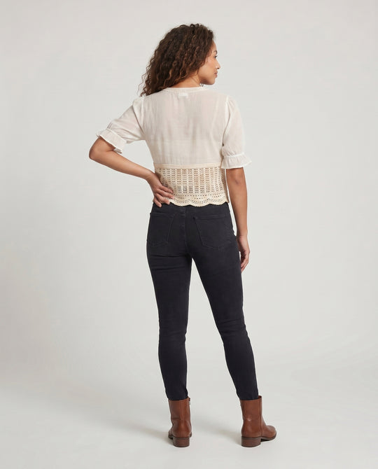 Product 15645947789642 - back_view
