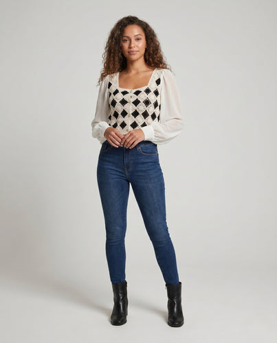Damen lässige Strickweste mit floralen Mustern und eleganten Knöpfen EB