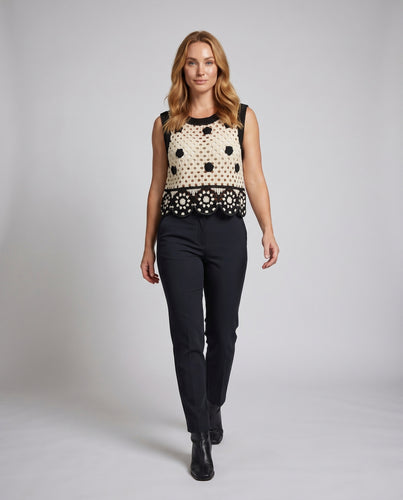 Damen luftiges gehäkeltes Top mit modischem Blumendesign EB