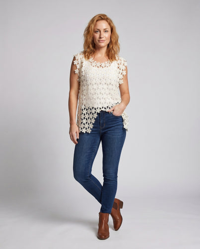 Damen luftiges Häkeloberteil mit floralen Motiven EB