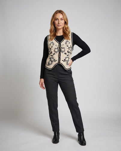 Damen Strickweste mit floralen Handstickereien und elegantem Kragen EB