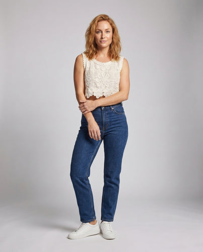Damen gehäkeltes Oberteil mit floralem Design EB