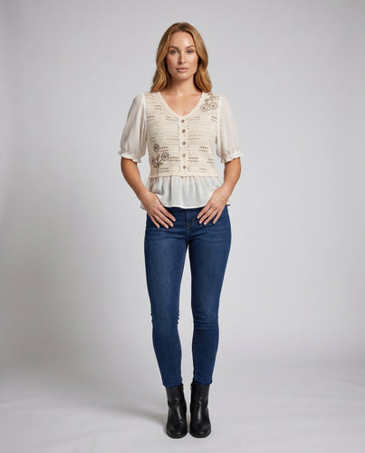Damen Häkelbluse mit eleganten Puffärmeln und romantischen Applikationen EB
