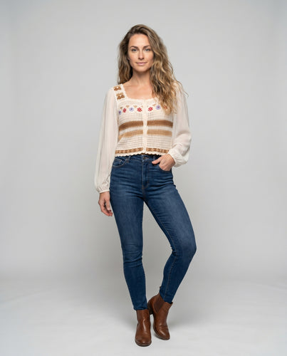 Damen Häkeljacke mit floralen Details und ballonärmel EB