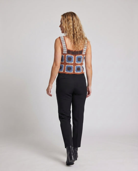 Product 15646879023434 - back_view