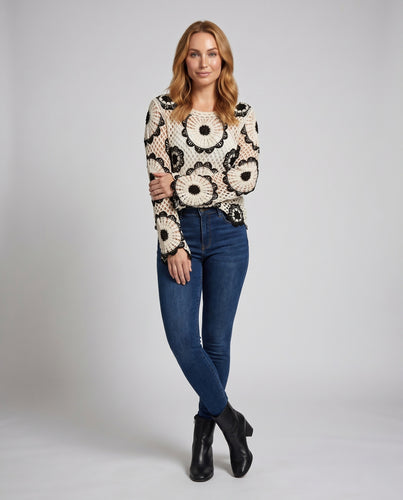 Damen luftiges Häkeloberteil mit floralen Motiven EB
