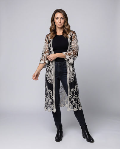 Damen transparente Häkelrobe mit romantischem Design EB
