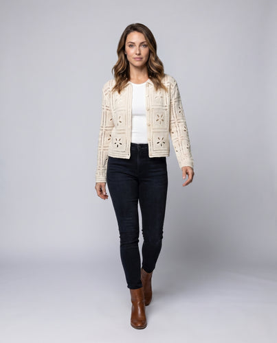Damen Strickjacke mit floralen Mustern EB
