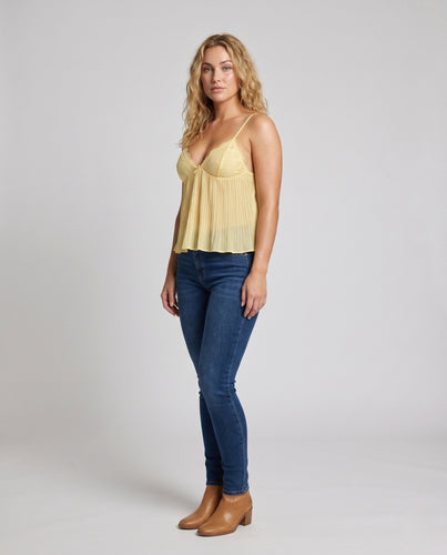 Damen Chiffon-Top mit Spitzenbesatz und gerafftem Saum EB