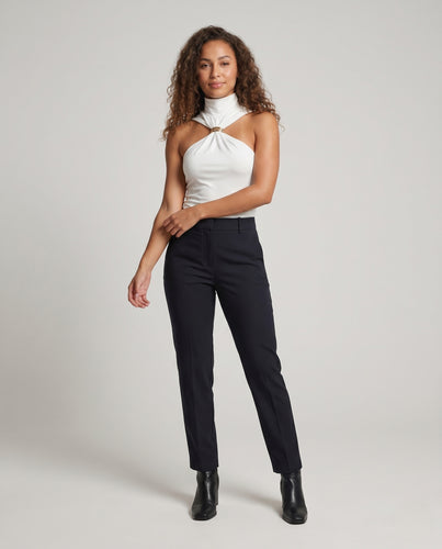 Damen Oberteil mit Neckholder und dekorativem Ring EB