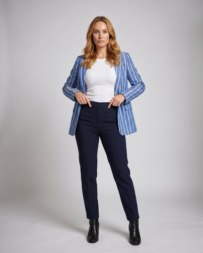 Damen Blazer mit modischem Streifenmuster und eleganter Silhouette EB