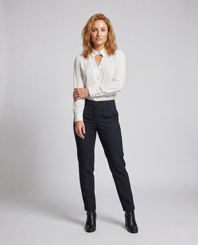 Damen Bluse mit elegantem Cut-Out und klassischen Knöpfen EB