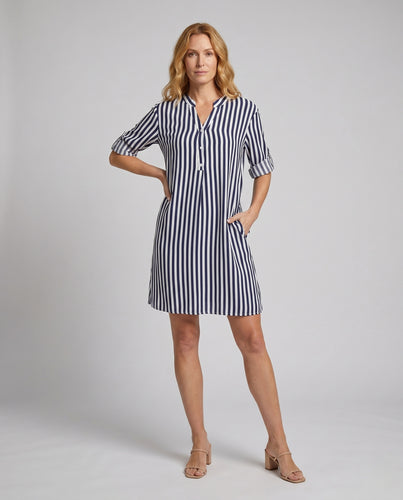 Damen Freizeitkleid mit gestreiftem Design und knopffront EB