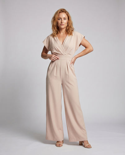 Damen Jumpsuit mit elegantem V-Ausschnitt und lässigem Schnitt EB