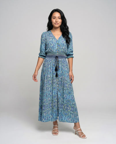 Damen Maxikleid mit eleganter Knopfleiste und verspieltem Paisleydesign EB