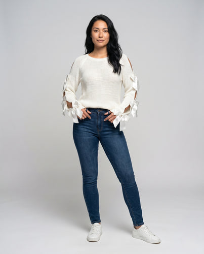 Damen modischer Strickpullover mit Cut-Outs und Schleifen EB